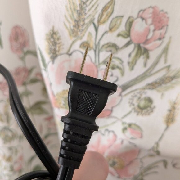 BaBylissPRO Porcelain Ceramic Straightening Iron, 1 inch - Picture 4 of 4